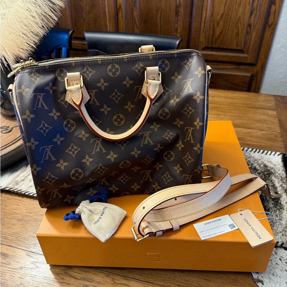 Louis Vuitton Speedy 30